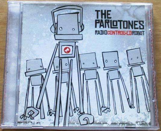 THE PARLOTONES Radio Controlled Robot [Gx33]
