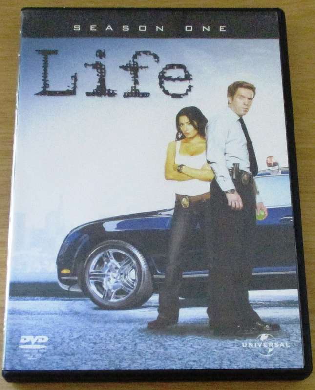 LIFE Season 1 3xDVD [Box Set Shelf]