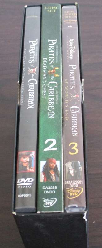 PIRATES OF THE CARIBBEAN Three Movie Collection 3xDVD Embossed BOXSET [BB BOTTOM WHITE SHELF]