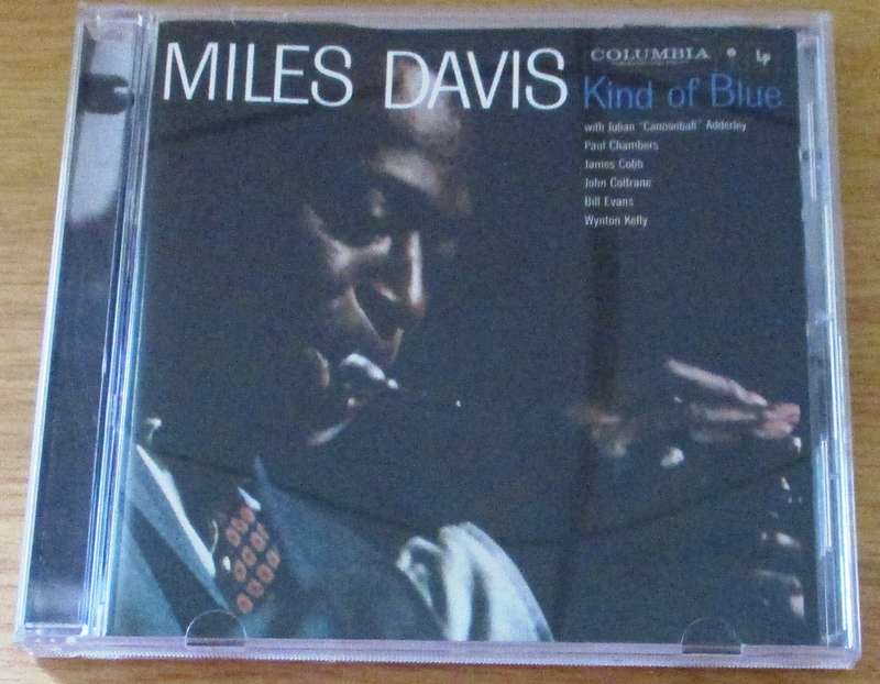 MILES DAVIS Kind of Blue CD [Gx22]