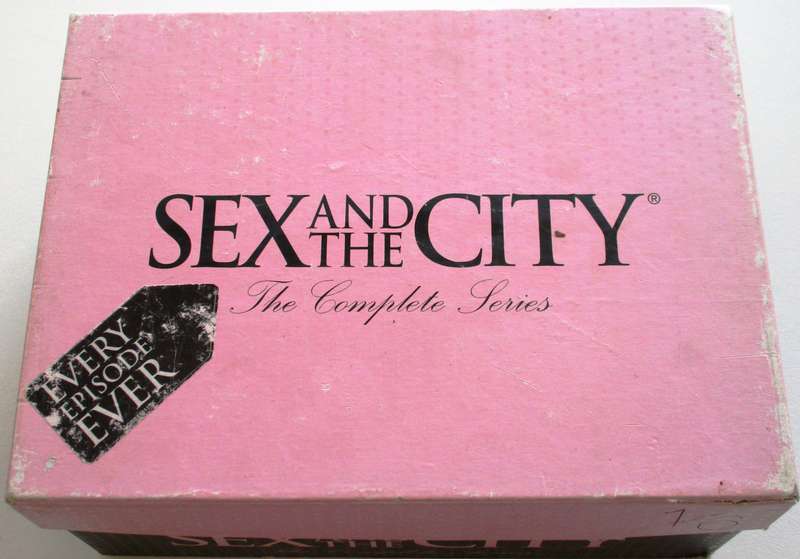 SEX AND THE CITY The Complete Series 1-6 DVD Box set [Box Set shelf]