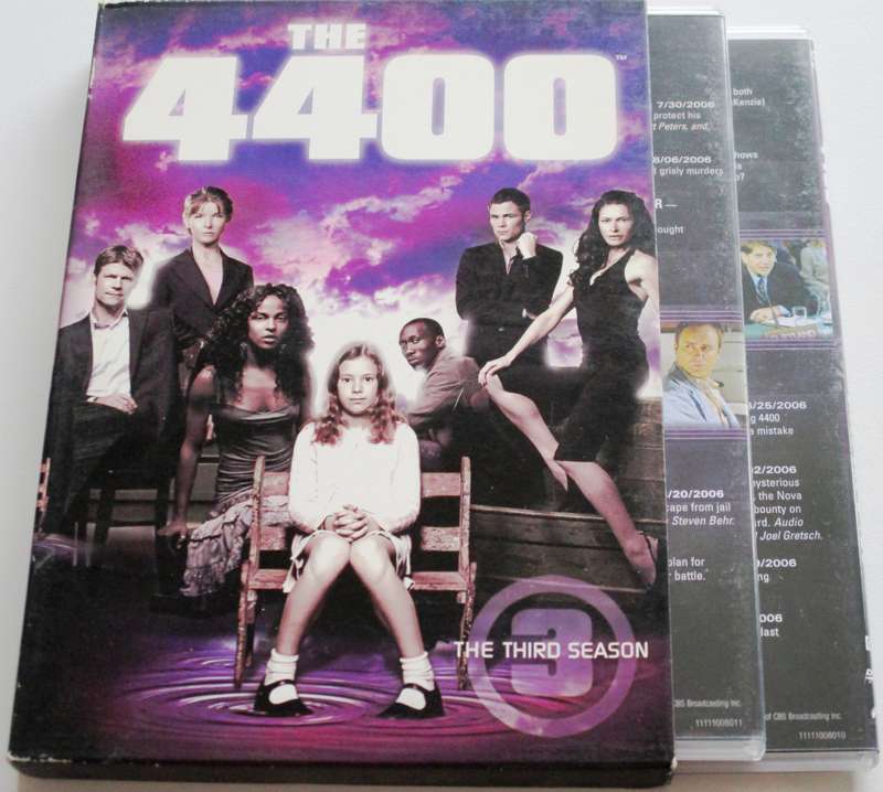 THE 4400 The Complete Season 3 DVD  [Box Set shelf]