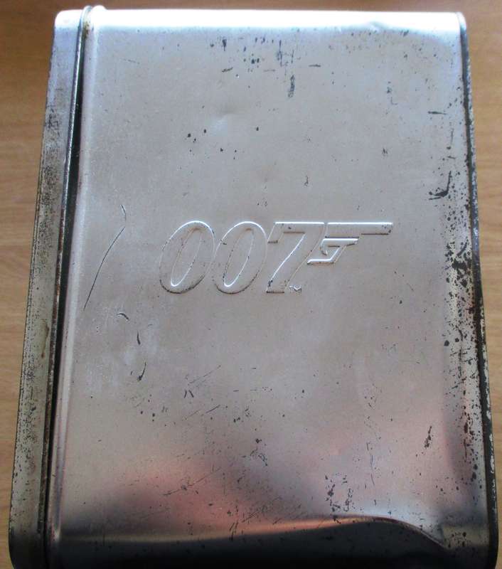 007 Film Collection 20 x DVD Tin Box Set [Box Set Shelf]