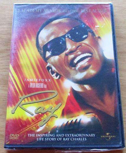 RAY Jamie Foxx DVD [BBOX 9]