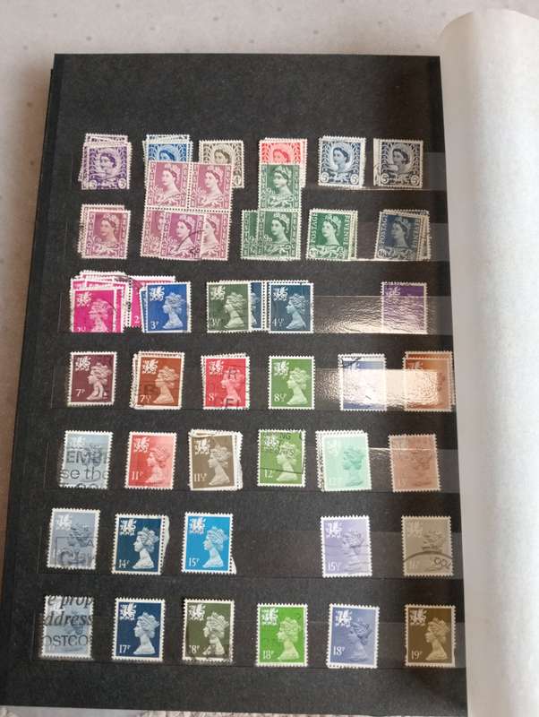 ISLE OF MAN-LARGE COLLECTION IN STOCKBOOK