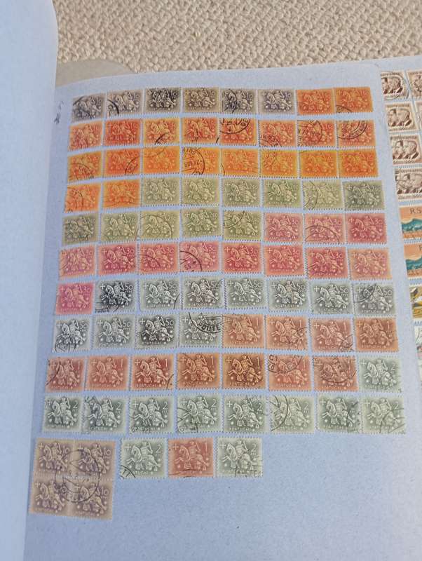 3 LARGE FILES FULL OF STAMPS 1000`S USEFUL LOTS SEE BELOW