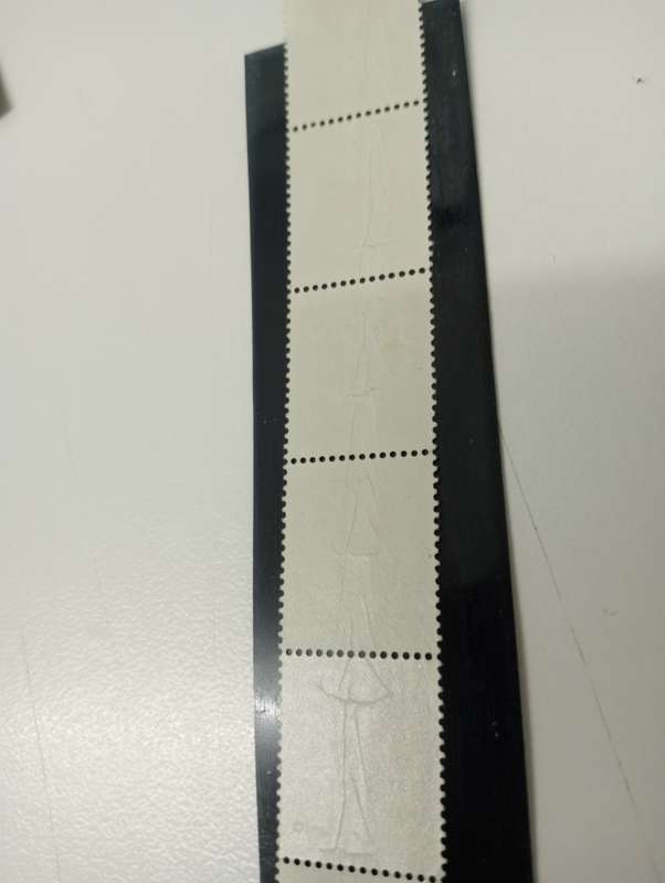 RSA-VERY SCARCE  STRIP WITH MASSIVE PAPER FOLDING RESULTING IN ERROR OF  PRINTING UMM !!! SEE BELOW