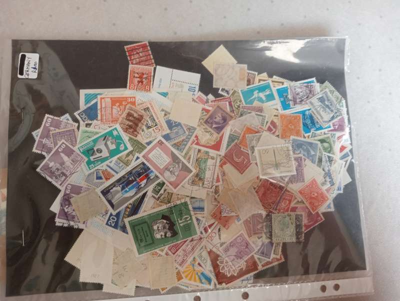 HUGE COLLECTION,GERMANY,ITALY,USA AND MOZ. ETC IN LARGE PACKETS `000`S ALL SOAKED-FILL MANY GAPS