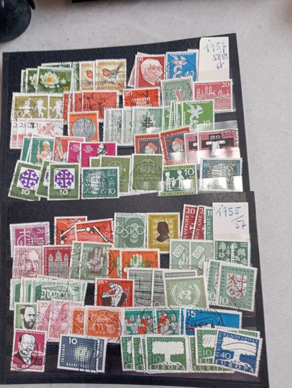 MASSIVE GOOD GERMANY,SAAR AND BERLIN COLLECTION IN CARD BOX WITH ALL THE STOCK CARDS-SEE BELOW