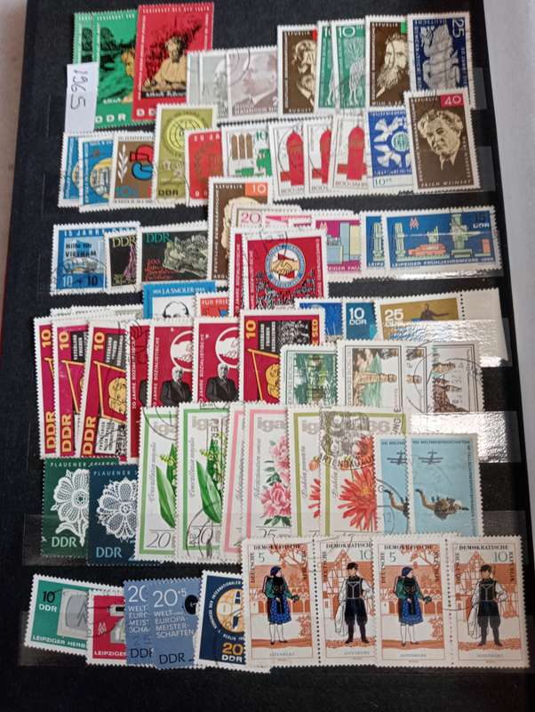 DDR-VERY BIG PACKED STOCK BOOK WITH USED/MINT SETS ETC  -MUST SEE BELOW