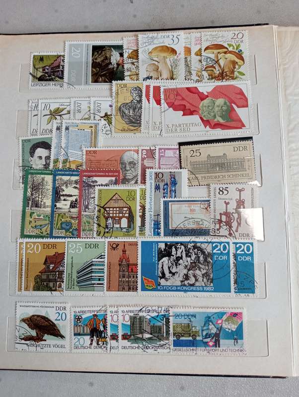 DDR-NICE MODERN LOT SETS USED AND MINT + SCARCE BACK OF THE BOOK LOT-MUST SEE BELOW