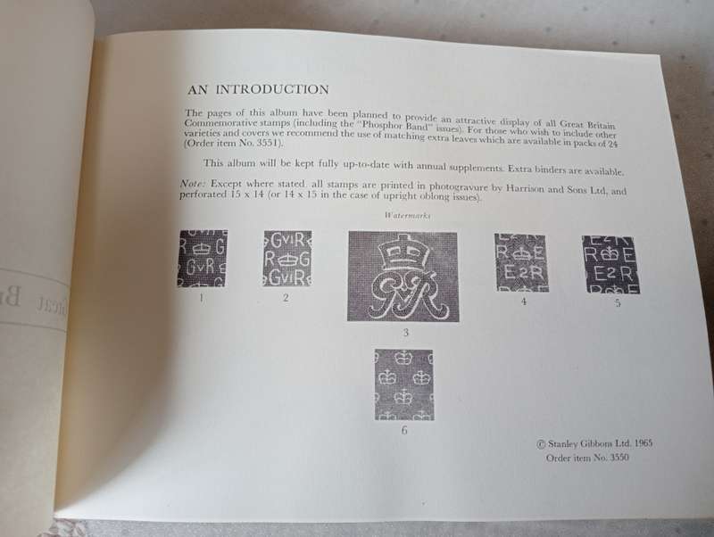 BEAUTIFUL 179 PAGE STANLEY GIBBONS ALBUM COMPLETE FOR MOST OF QEII WITH SOME PHOSPHORS-MUST VIEW