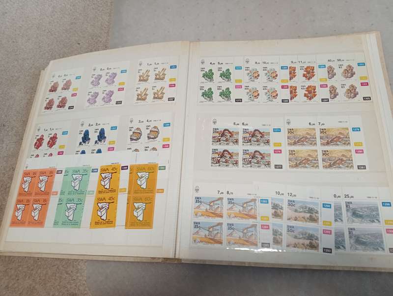SWA-LOVELY STOCK BOOK WITH CONTROLS ALL UMM R2500.00