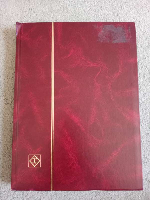 ENORMOUS COLLECTION IN STOCK BOOK EARLY AUST.N.ZEALAND AND OTHERS 100`S SEE BELOW