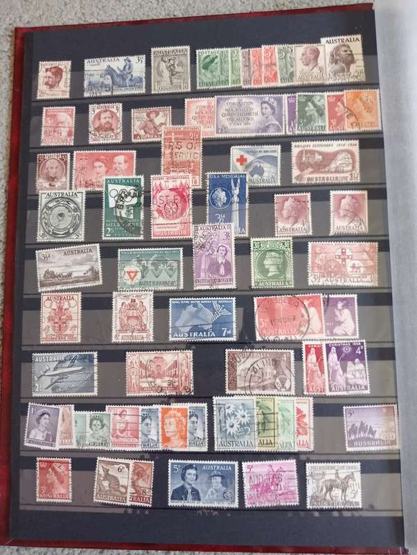ENORMOUS COLLECTION IN STOCK BOOK EARLY AUST.N.ZEALAND AND OTHERS 100`S SEE BELOW