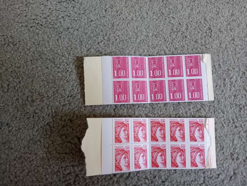 SCARCE LOT OF MODERN BOOKLETS ALL INTACT !! BUY NOW GETS A  FREE BOOKLET