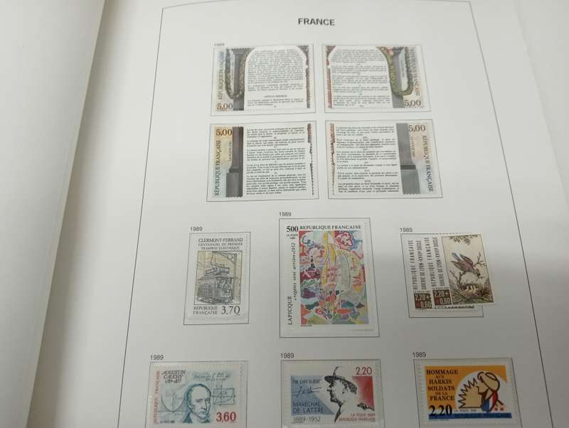 FRANCE-POST OFFICE FRESH 99% COMPLETE 1989-1991 ALL ON PRE-PRINTED PAGES   350 POUNDS   PLUS PLUS