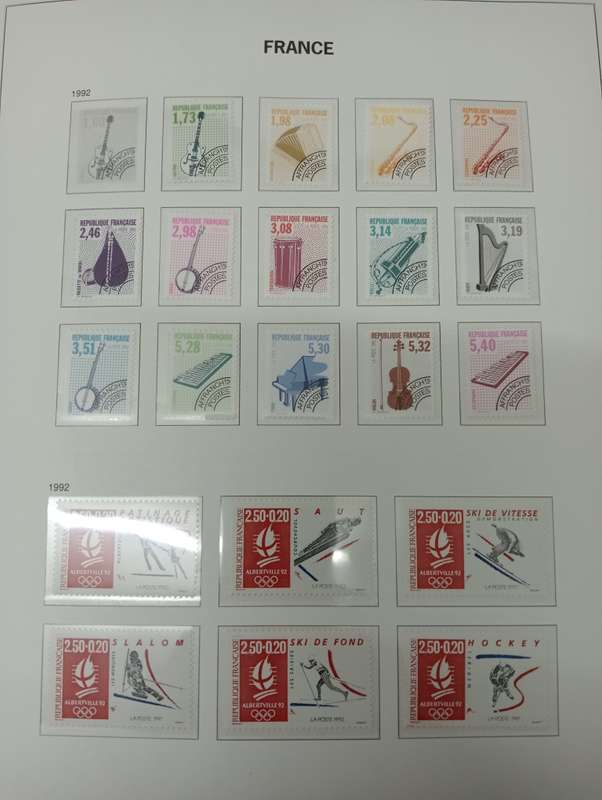 FRANCE- SCARCE 1992-1994 95% COMPLETE ON PAGES    500 PLUS POUNDS  WITH   PRE-CANCELLED SUPERB UMM