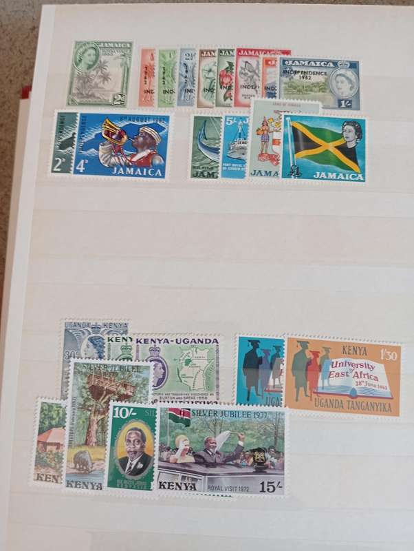 GOOD CONDITION STOCK BOOKS BONANZA TODAY-MUST SEE CONTENTS BELOW !!! SEE OTHER LOTS