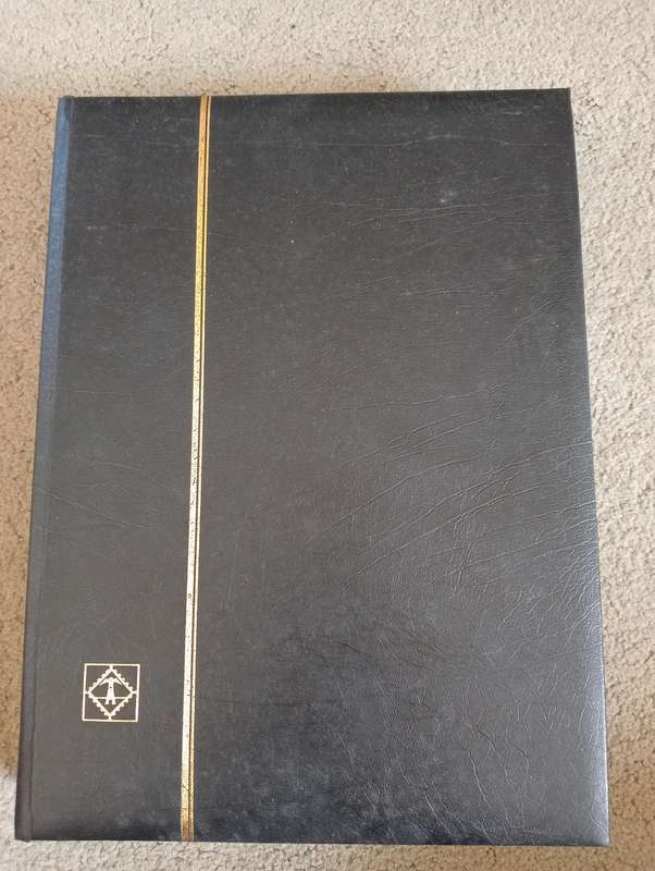 GOOD CONDITION STOCK BOOKS BONANZA TODAY-MUST SEE CONTENTS BELOW !!! SEE OTHER LOTS