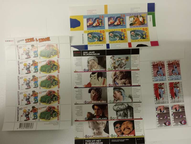 DISNEY,CARTOONS AND THEMATIC`S SCARCE POST OFFICE FRESH LOTS TODAY R1020.00