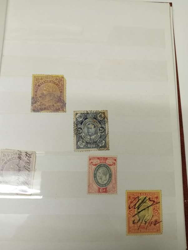 STUNNING STOCK BOOK-GOOD CLEAN 100`S OF KINGS HEADS ETC REVENUES-MUST SEE BELOW !!!