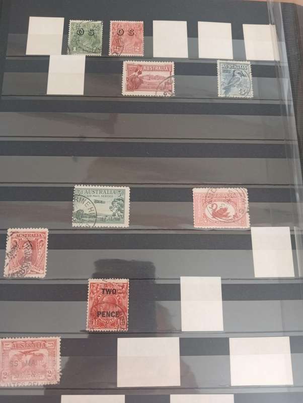 AUSTRALIA-CLEAN STOCK BOOK WITH GOOD EARLY HEADS ETC-SEE BELOW-NOT ALL SHOWN !!