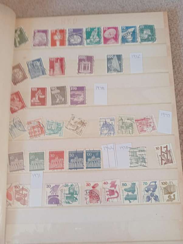 STOCK BOOK-LOVELY CLEAN THEMATICS-PLANES A PLENTY ETC-SEE BELOW