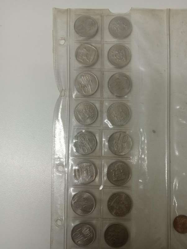 20 COINS-SOME SILVER 1967 R1 ETC MANY CLEAN { UNC ? } 10c ETC
