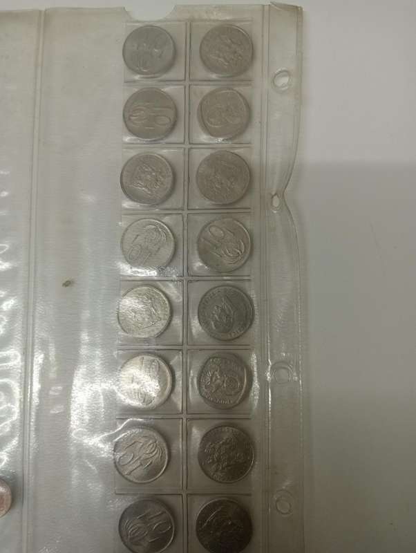 20 COINS-SOME SILVER 1967 R1 ETC MANY CLEAN { UNC ? } 10c ETC