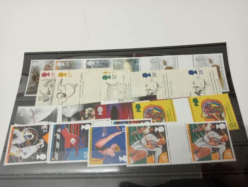 GB-SCARCE MODERN SETS GUTTERS ETC UMM ON 5 CARDS NB SEE BELOW