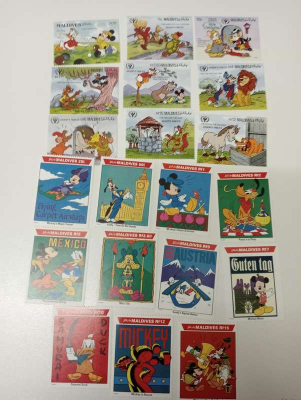 DISNEY SETS  ALL POST OFFICE FRESH !!! SEE MORE IN OTHER LOTS