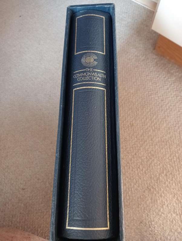 COMMONWEALTH COLLECTION !!! superb umm complete limited signed the WORKS