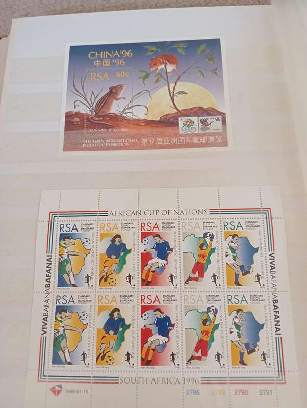 RSA-IF THE POST OFFICE COMES RIGHT-HERE is a fortune !!! UMM SHEETS ETC MANY AIRMAIL AND STANDARD