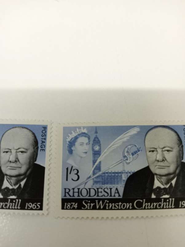 RHODESIA-CHURCHILL UMM one showing the ELUSIVE " SCRATCH THROUGH SWORD "