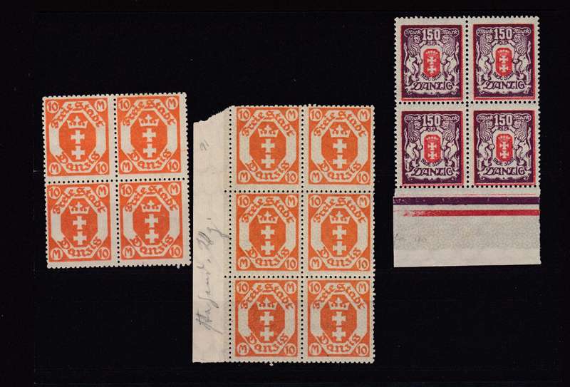DANZIG-LOVELY MINT/UMM BLOCKS-NOTATION IN MARGIN