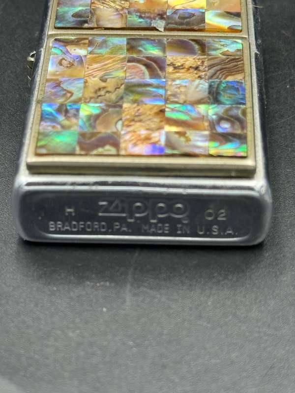 Zippo Lighter 2005 Sea Weave Abalone Shell Brown Green