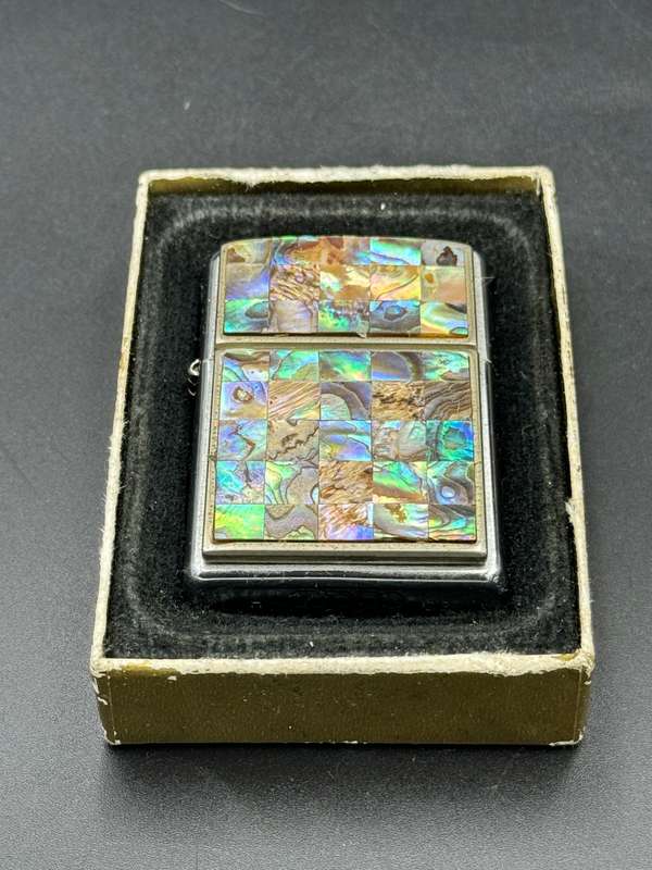 Zippo Lighter 2005 Sea Weave Abalone Shell Brown Green