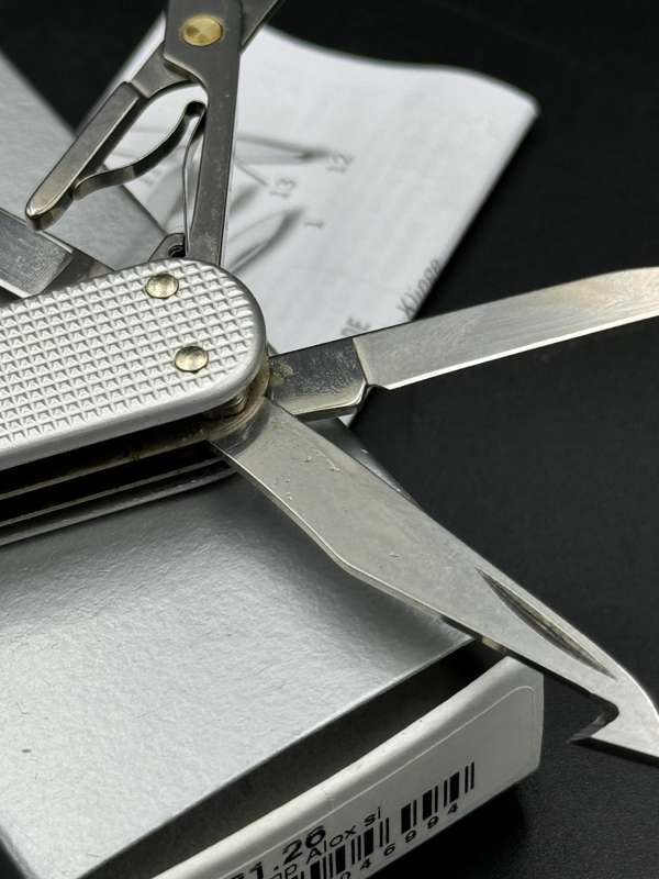Victorinox Mini Champ Alox + Pouch