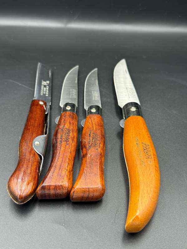 Mixed Knives