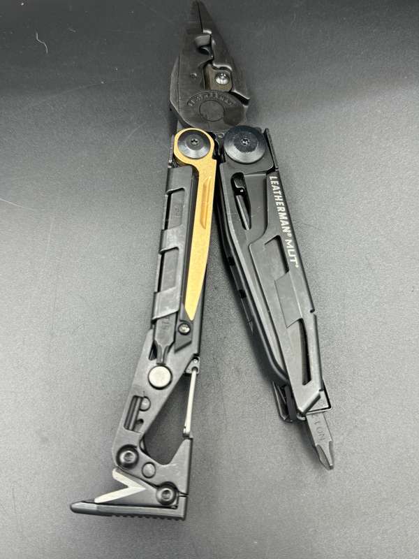 Leatherman MUT EOD