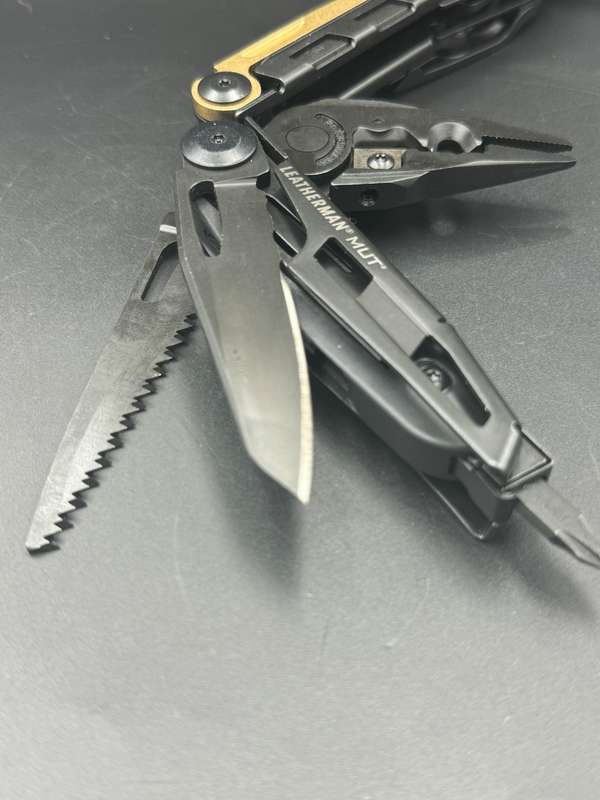 Leatherman MUT EOD