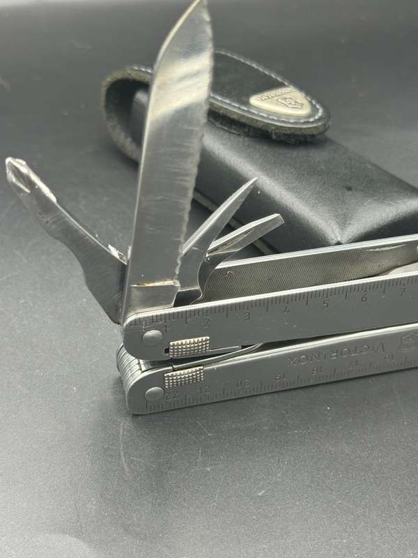 Victorinox Swiss Multitool