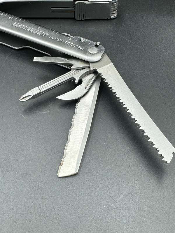 Leatherman Supertool 300