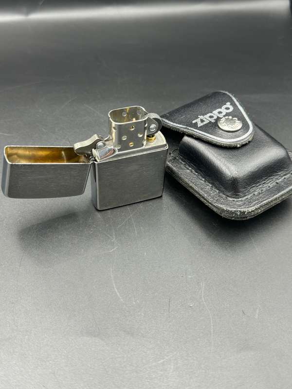 Zippo Brushed Chromev- BRAND NEW