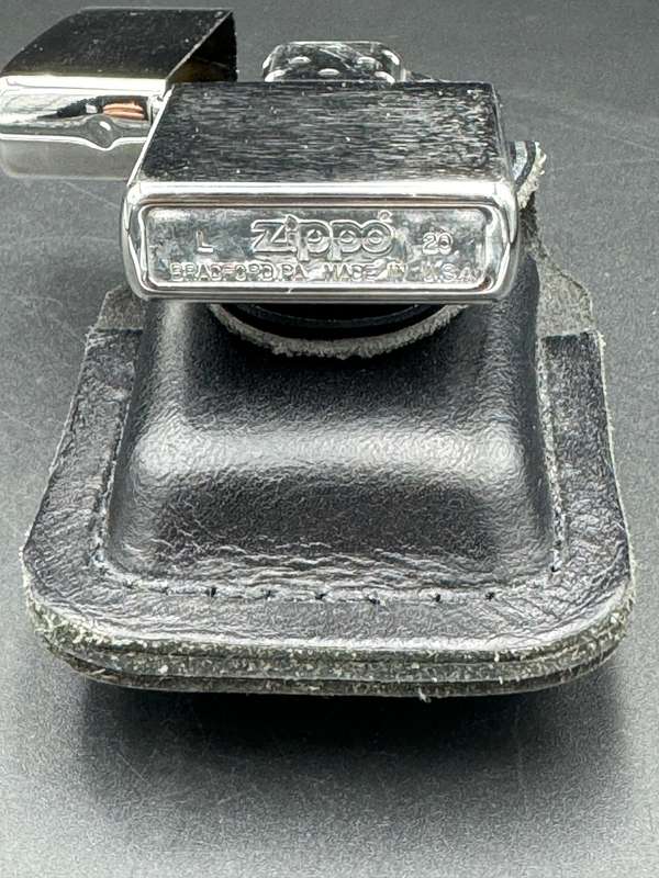 Zippo Brushed Chromev- BRAND NEW