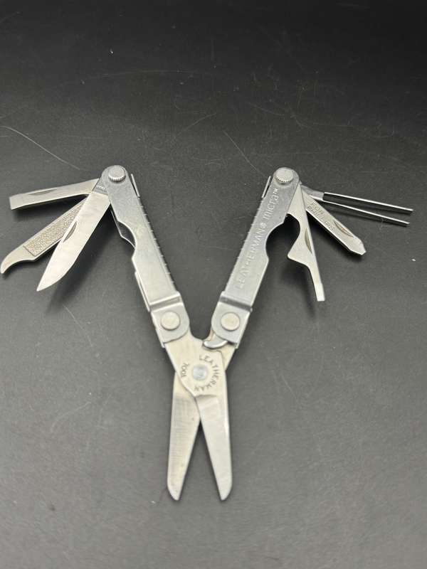 Leatherman Skeletool KB + Micra