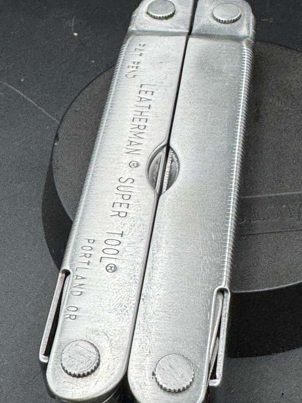 Leatherman Supertool Original 1098 stamp