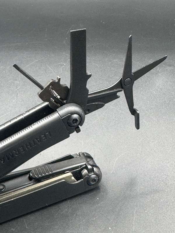 Leatherman Wave + Black Oxide