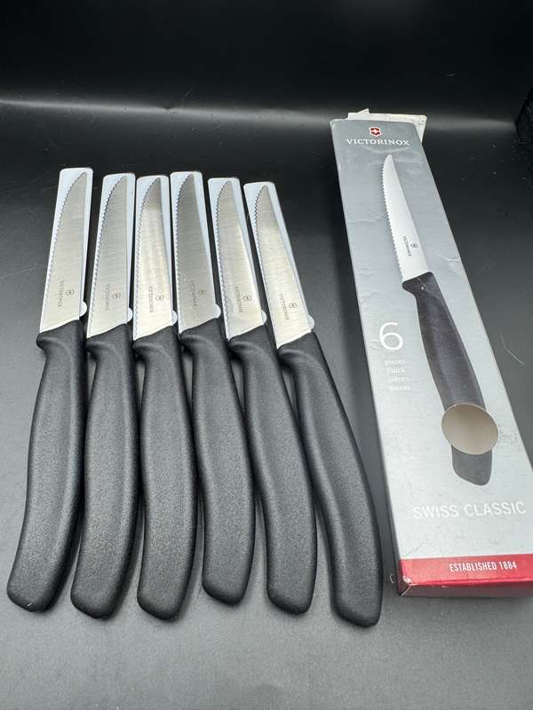 Victorinox Swiss Classic 6 Piece Steak Knife Set Serrated Pointed BlK